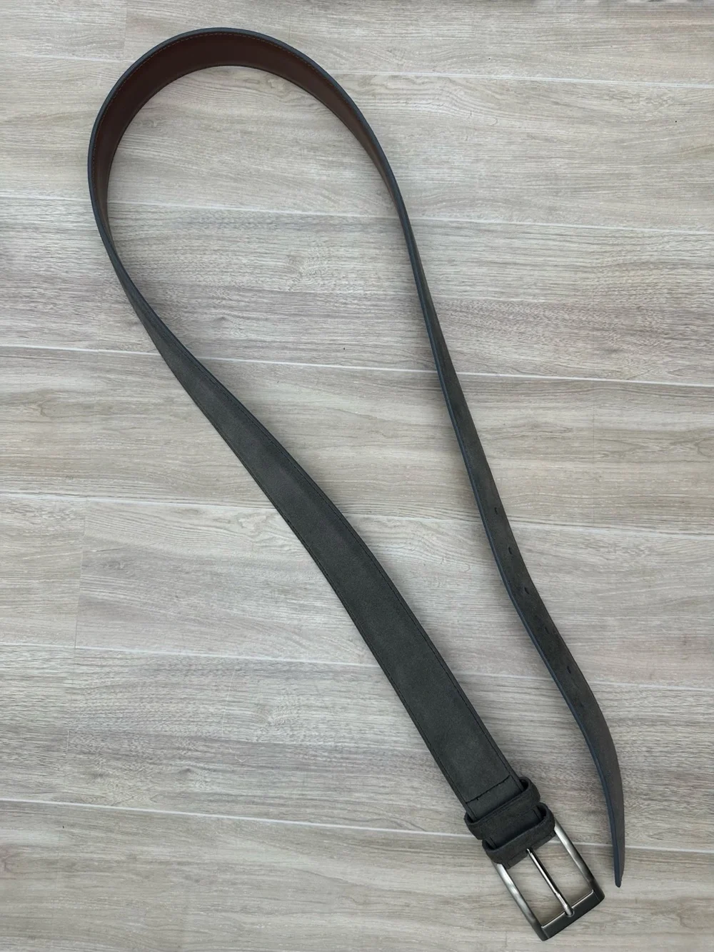 Torino Leather Company European Slate Gray Suede Belt 54459 Made In USA Size 40